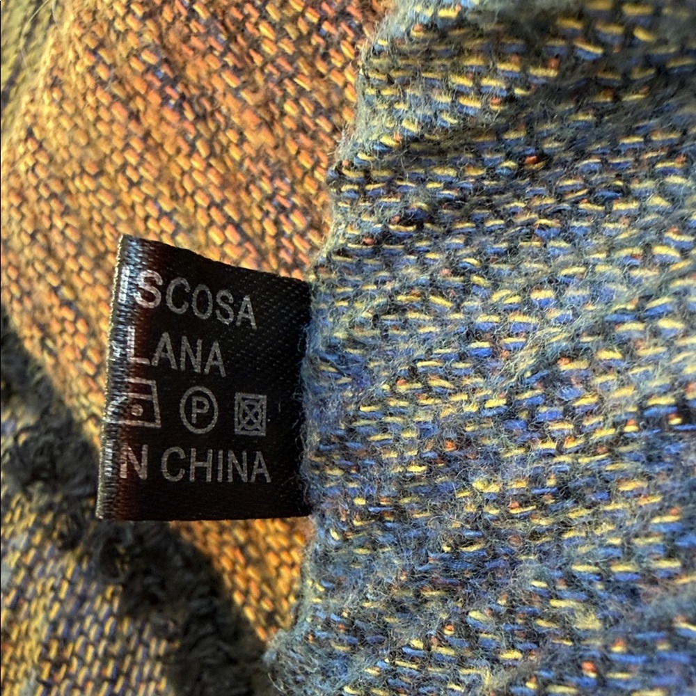 Multicolor Gradient Throw/Scarf - image 5